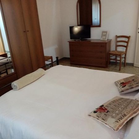 L'Angolo Di San Pietro โรม ภายนอก รูปภาพ